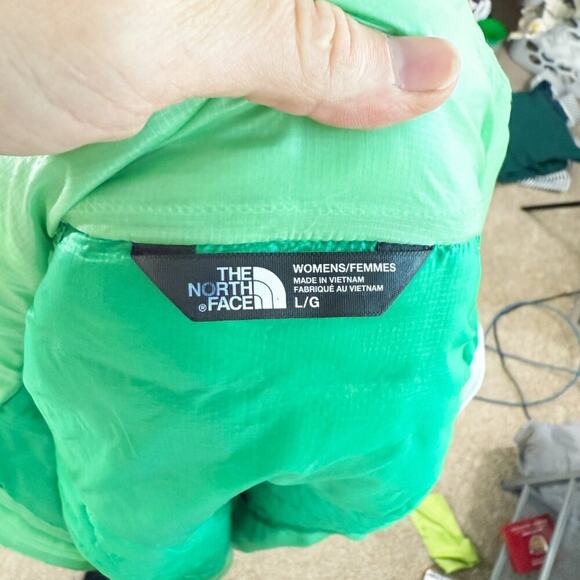 The North Face Spring Green Thermoball Hooded Windbreaker Women's Sz Large EUC - Picture 7 of 9